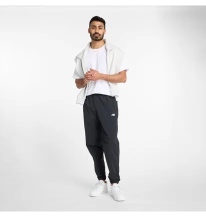 Штаны мужские New Balance Athletics Stretch Woven Jogger Black MP41510BK