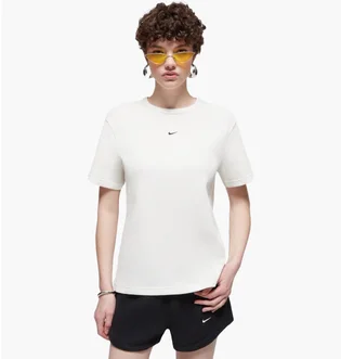Футболка женская Nike Chll Wfl Ss Beige HJ3838-134