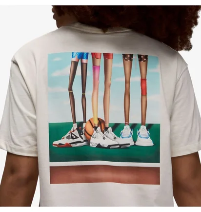Футболка женская Air Jordan Art Short Sleeve Tee White HF5478-133
