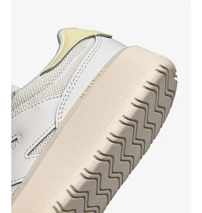 Кросівки жіночі New Balance Ct302 White CT302OF