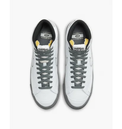 Кросівки чоловічі Nike Blazer Mid 77 Shoes White DV7194-100