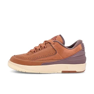 Кроссовки женские Air Jordan Wmns 2 Retro Low Orange DX4401-800