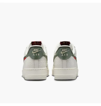 Кроссовки мужские Nike Air Force 1 ’07 White HV5979-130