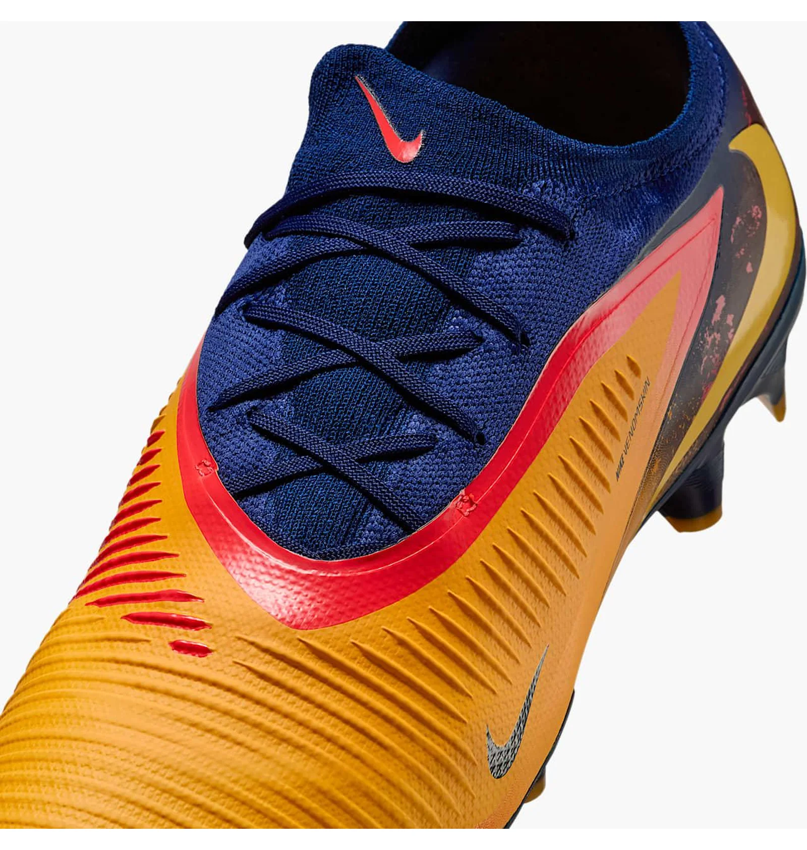 ᐉ Бутсы унисекс Nike Phantom 6 Low Pro Orange/Blue IB3094-800