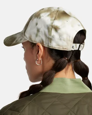 Кепка унисекс Nike Club Cap U Cb Splsh L Beige/Olive FN4198-325
