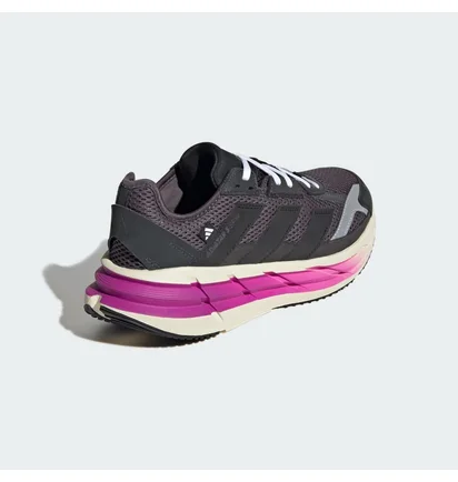 Кроссовки женские Nike Adistar 3 Black JP7403