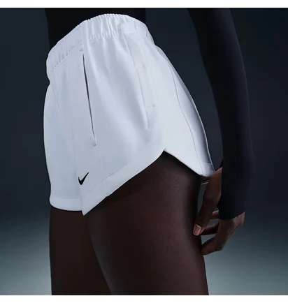 Шорты женские Nike Sportswear Windrunner Mid-Rise White HJ1406-100