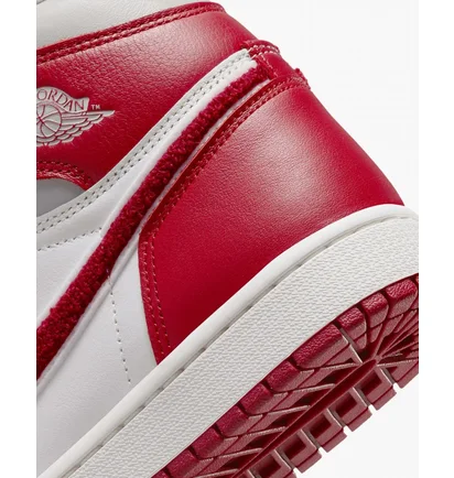 Кроссовки женские Air Jordan 1 Women's Retro High Og Varsity Red/White Dj4891-061
