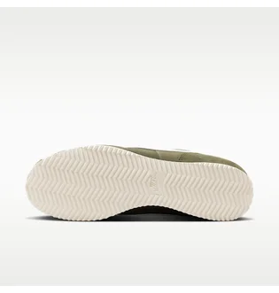 Кроссовки женские Nike W Cortez Olive DZ2795-204