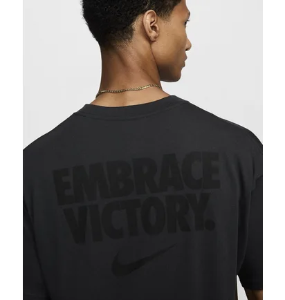 Футболка чоловіча Nike Sportswear Max90 T-Shirt Black HQ2579-045