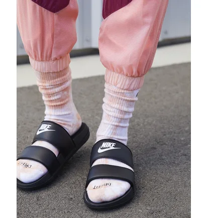 Тапочки жіночі Nike Womens Slides Black Dc0496-001