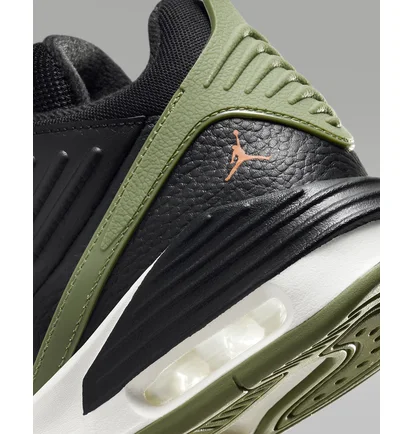 Кросівки дитячі Air Jordan Max Aura 5 Black DZ4352-003