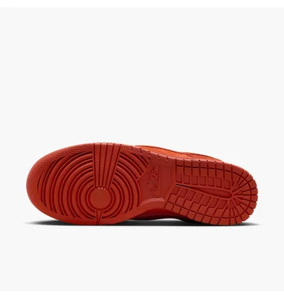 Кроссовки женские Nike W Dunk Low Se Red HV5756-633