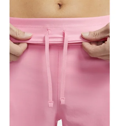 Шорты женские Nike 7,5 Cm Dri-Fit Swift Pink DX1029-611
