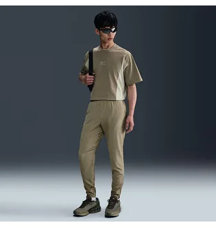Штани чоловічі Nike Sportswear Air Run Olive HM0189-276