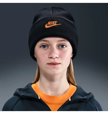 Шапка дитяча Nike Peak Futura Beanie Black HF5498-011