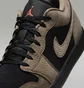 Кроссовки мужские Air Jordan 1 Low Beige/Black IB7109-005