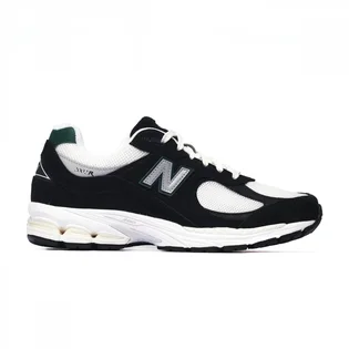 Кросівки унісекс New Balance 2002R Black/White M2002RRA