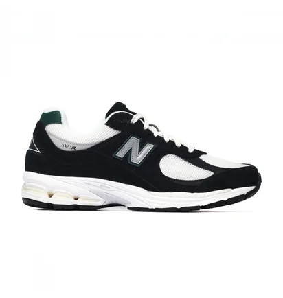 Кроссовки унисекс New Balance 2002R Black/White M2002RRA