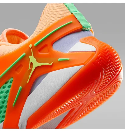 Кроссовки мужские Air Jordan Heir Orange FQ3858-800