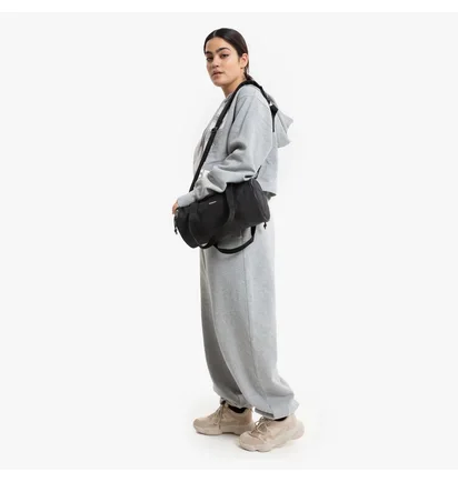 Сумка унисекс EASTPAK X Telfar Duffel Black EK0A5BFRS06
