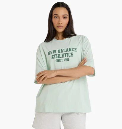 Футболка жіноча New Balance Athletics Varsity Green WT51909CYS
