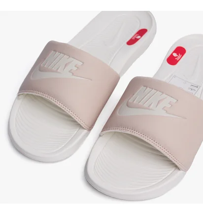 Тапочки жіночі Nike Victori One Beige Cn9677-108