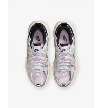 Кросівки жіночі Nike V2K Run Violet/Metallic HF1876-500