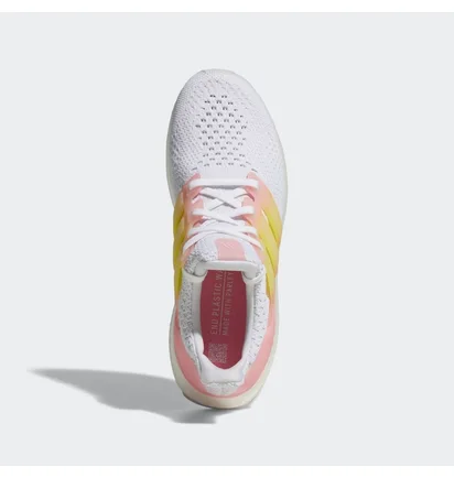 Кроссовки женские Adidas Ultraboost Dna 5.0 Shoes Grey/Pink Gv8731