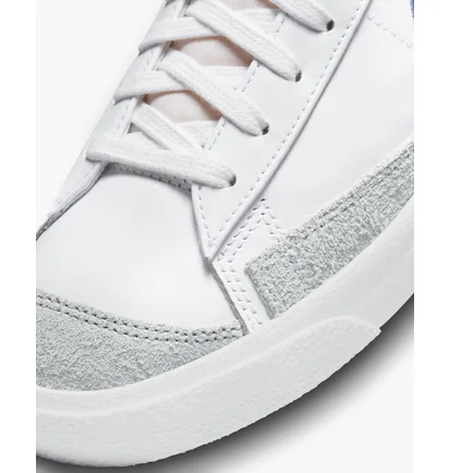 Кросівки чоловічі Nike Blazer Mid 77 Vntg White BQ6806-124