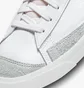 Кросівки чоловічі Nike Blazer Mid 77 Vntg White BQ6806-124