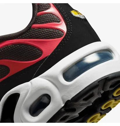Кроссовки детские Nike Air Max Plus Gs Strike Flash Crimson Multi CD0609-010