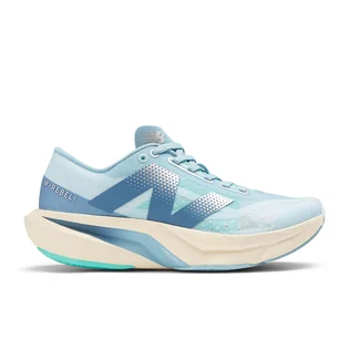 Кросівки жіночі New Balance Fuelcell Rebel V4 Light Blue WFCXCH4