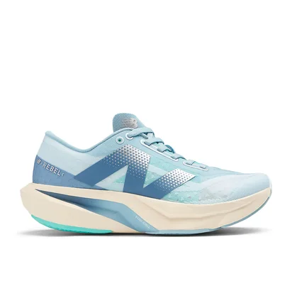 Кроссовки женские New Balance Fuelcell Rebel V4 Light Blue WFCXCH4