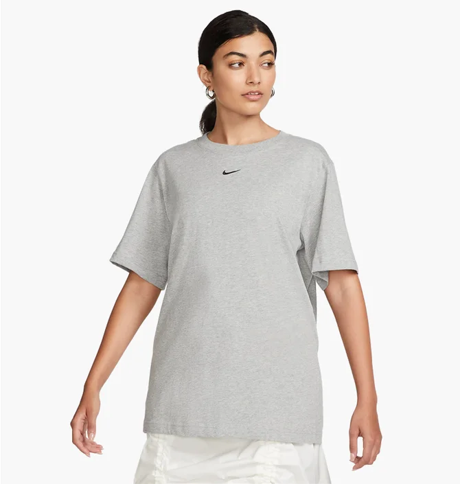 Футболка жіноча Nike Sportswear WomenS T-Shirt Grey FD4149-063