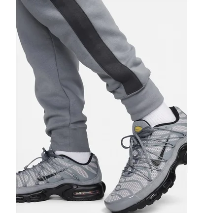 Штани чоловічі Nike Air Fleece Cargo Pants Grey FN7693-065