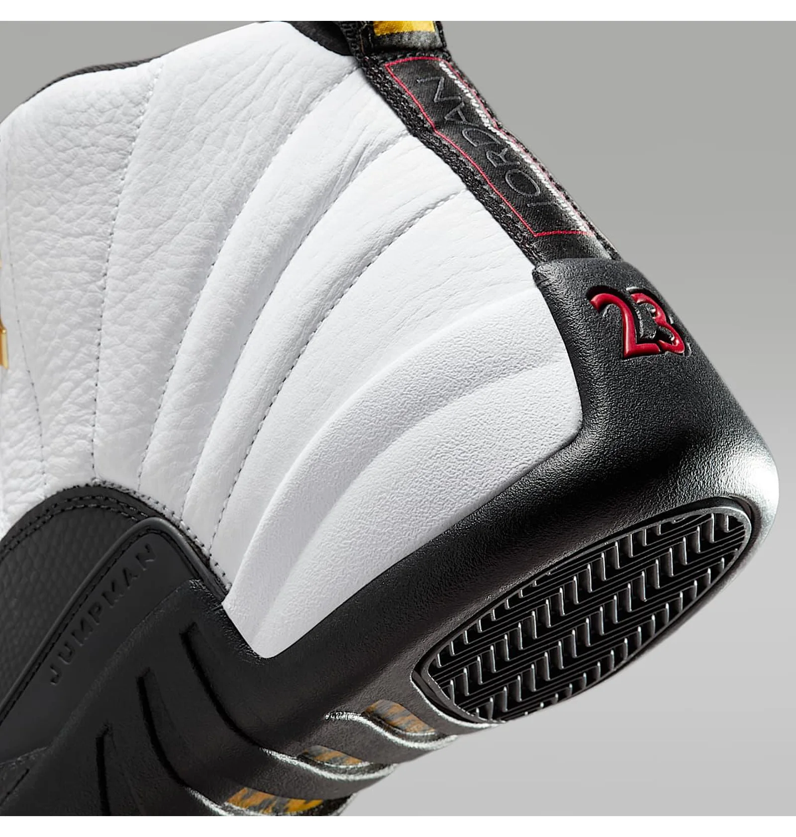 ᐉ Кросівки унісекс Air Jordan 12 Retro Taxi White/Black CT8013