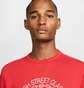 Свитшот мужской Nike Standard Issue MenS Dri-Fit Basketball Crew-Neck Sweatshirt Red FZ0682-657