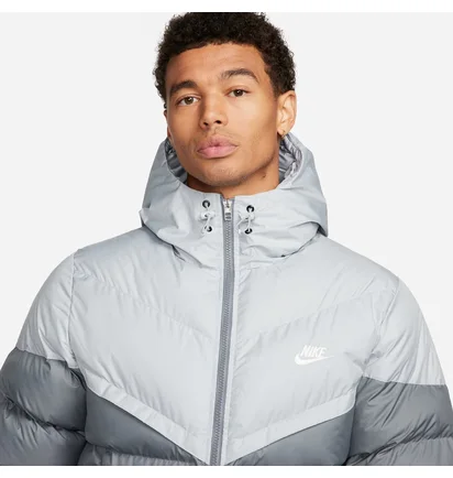 Пуховик чоловічий Nike Sf Wr Pl-Fld Hd Jkt Grey FB8185-077