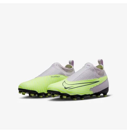 Бутси дитячі Nike Phantom Gx Academy Df White DD9546-705