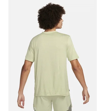 Футболка мужская Nike Dri-Fit Rise 365 Green CZ9184-371