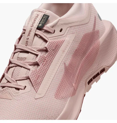 Кроссовки женские Nike Pegasus Trail 5 Gtx Peach FQ0912-601