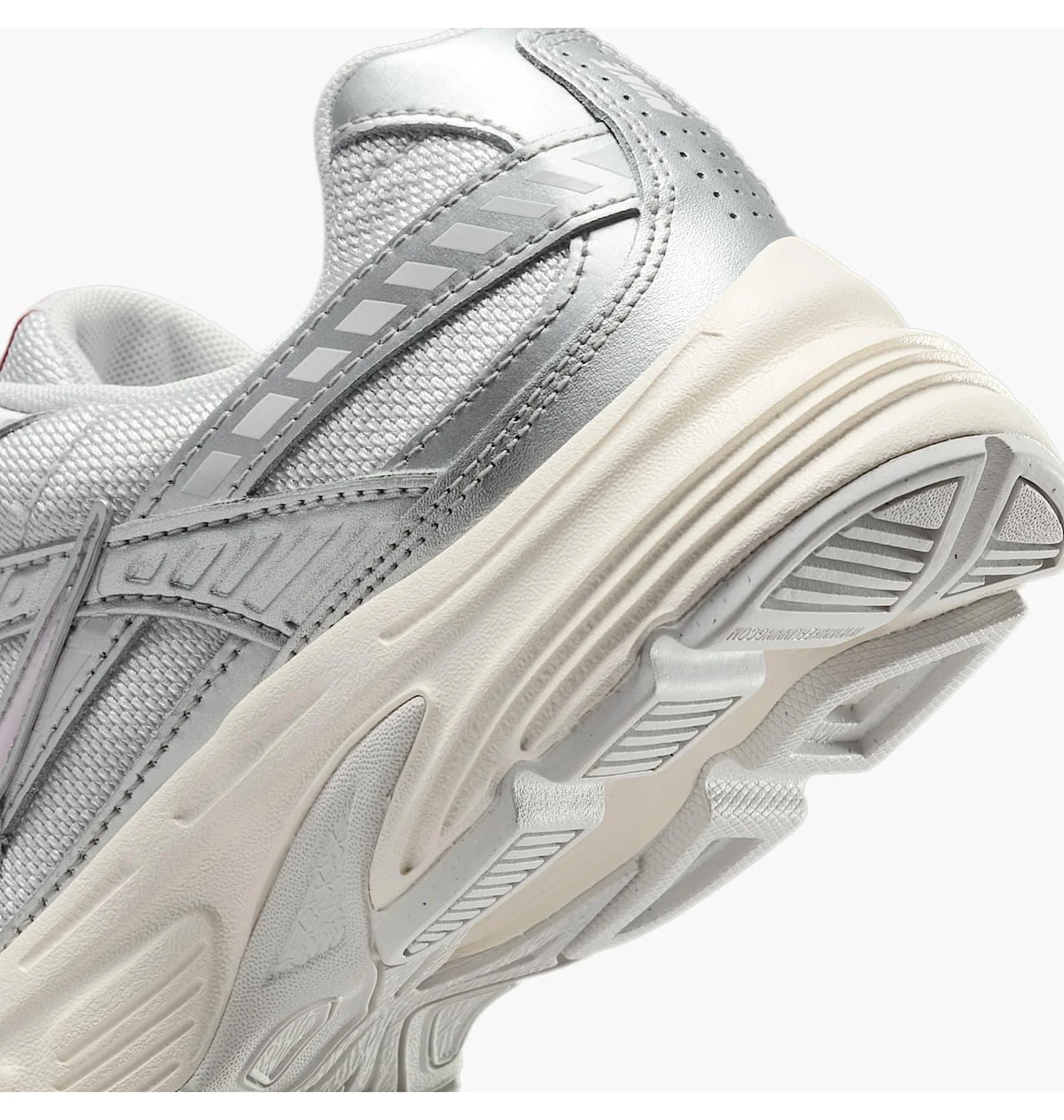 ᐉ Кросівки жіночі Nike Wmns Initiator Grey/Metallic IB4483-078