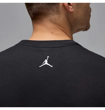 Футболка чоловіча Air Jordan Sport Dri-Fit Graphic T-Shirt Black HQ7984-010