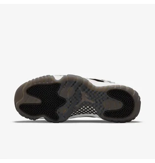 Кросівки жіночі Air Jordan 11 Retro Black/White AR0715-010