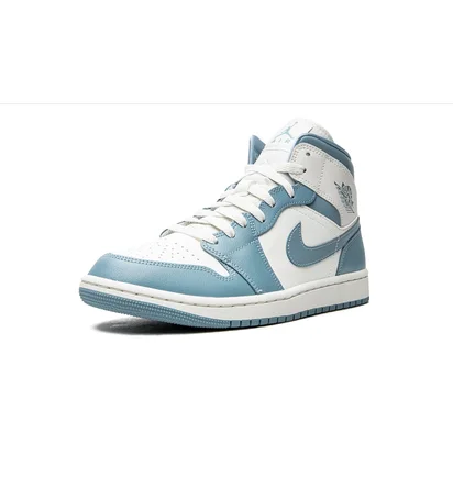 Кроссовки женские Air Jordan Wmns 1 Mid White/Light Blue BQ6472-141