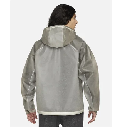 Куртка чоловіча Nike Mens Hooded Tpu Jacket Grey DM5608-012