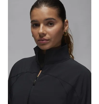 Куртка жіноча Air Jordan Dri-Fit Sport Woven Jacket Black FN5143-010