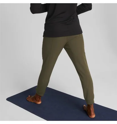 Штаны мужские Puma Studio Ultramove Training Joggers Olive 522113-62