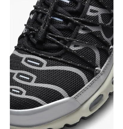 Кросівки жіночі Nike Air Max Plus Grey/Black FD0799-001